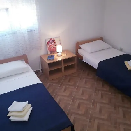 Vila Leonardo Galovac (Zadar)